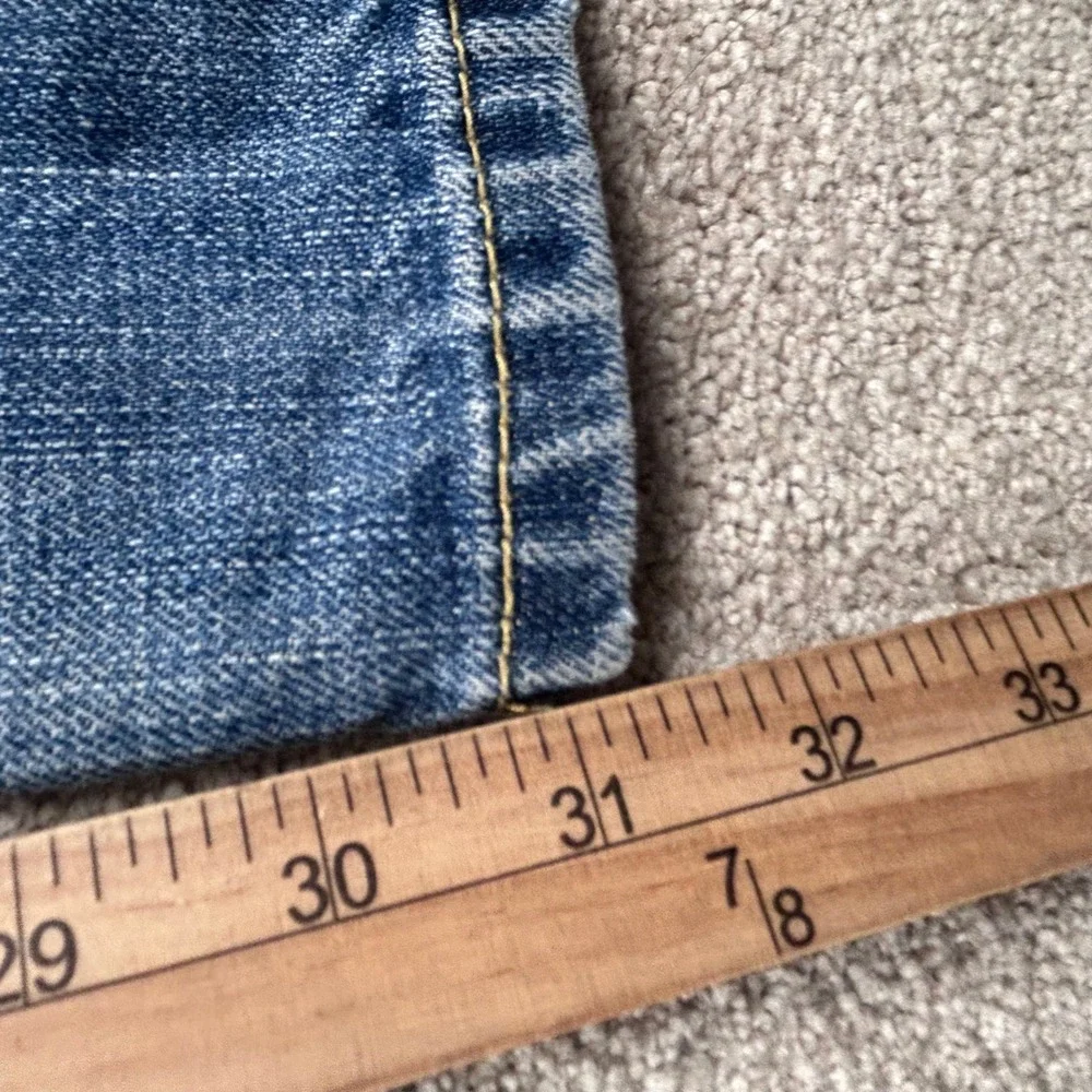 Levis 514 Slim Straight Jeans Mens 32x34 Denim Distressed Workwear 100 Cotton